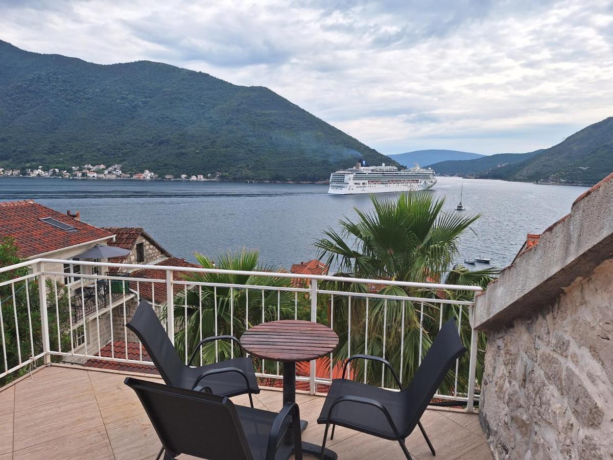 Forteca Home Perast Esterno foto
